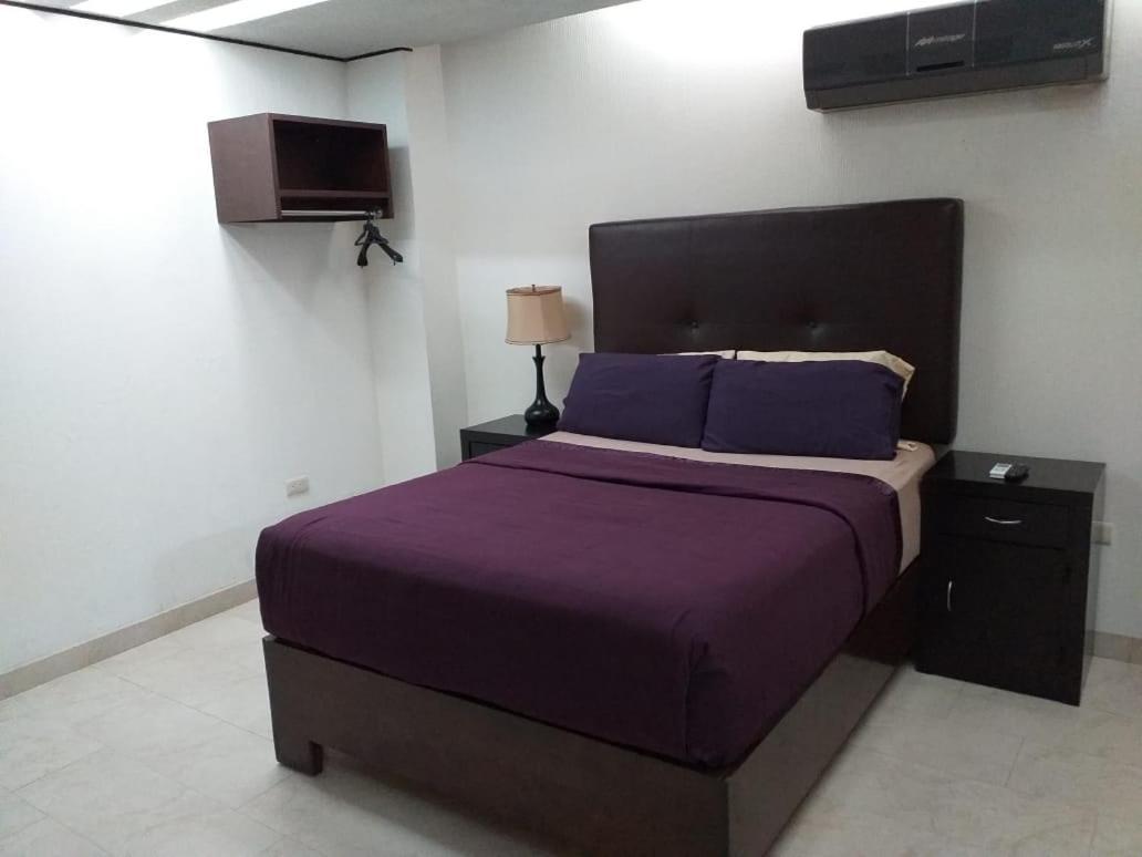 Ciudad Obregón Premier Hotel Suites מראה חיצוני תמונה