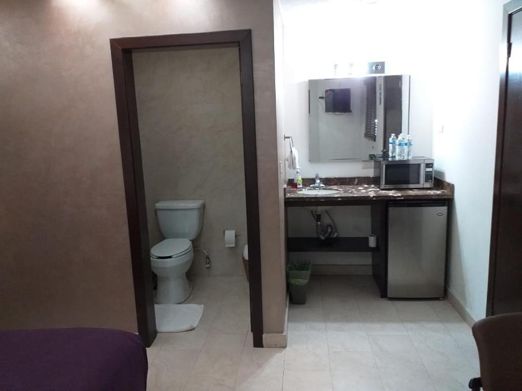 Ciudad Obregón Premier Hotel Suites מראה חיצוני תמונה