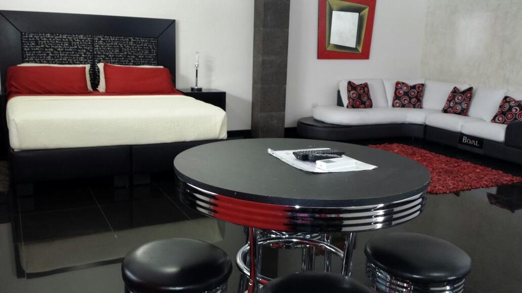 Ciudad Obregón Premier Hotel Suites מראה חיצוני תמונה